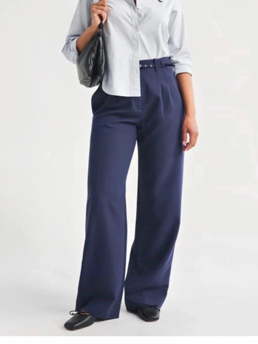 Abercrombie & Fitch Sloane Tailored Pant Wide Leg Pants in Blue Waist 27/4S
